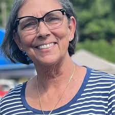 Are pickleball lessons for beginners available?