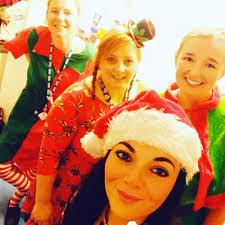 Are you working today? Spare a thought for those who are! This is the Hart  Care Nursing and Residential Home team. Merry Christmas to you all! 🙌