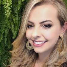 Caroline Cozza's Instagram, Twitter & Facebook