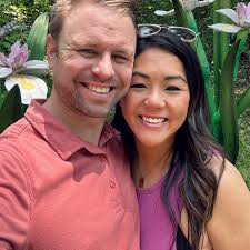 Gently used baby jumper with lots of fun toys! Has a comfy seat cushion  with a fun pattern. Adjustable height with a sturdy base. Toys are colorful  and engaging, with different textures