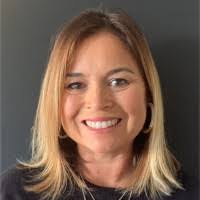 Erin Mcleish's Instagram, Twitter & Facebook