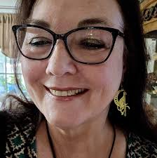 Chicken mashed potatoes green beans and noodles for supper in our house