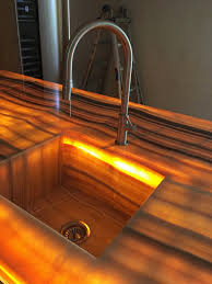 backlit onyx kitchen dedalo stone