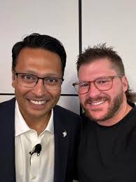 Lori Broussard's Instagram, Twitter & Facebook