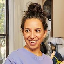 Carla Lalli's Instagram, Twitter & Facebook