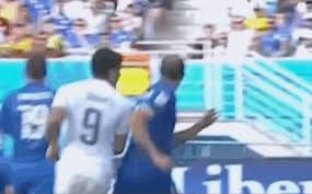 Browse latest funny, amazing,cool, lol, cute,reaction gifs and animated pictures! Gif Soccer Weltmeisterschaft Italie Animated Gif On Gifer