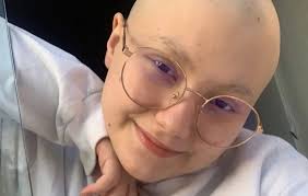 Saiba detalhes do quadro de Isabel Veloso, há 14 dias na UTI após pneumonia