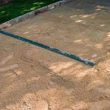 Un terrain de pétanque s'améliore avec le temps, et il vous suffira de remettre du sable pour. 11 Idees De Petanque Petanque Terrain Petanque Terrain Boule Petanque