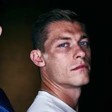 Boris Arias (@BorisArias93)