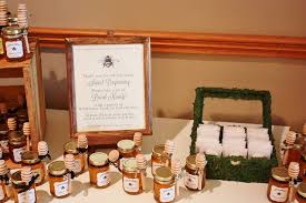 Honey mason jar wedding favor. Diy Honey Jar Wedding Favors Wedding Wednesday Life At Cloverhill