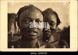 Sara archambault hi-res stock photography and images