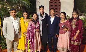 Birthday:september 8, 1999(21 years) height:5 ft 10 in (1.78 m). Shubman Gill On Twitter Where Love Never Ends Lafamilia