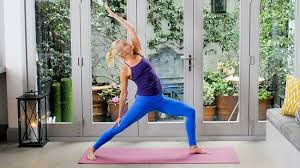 Julie Montagu Wiki Net Worth Yoga Fitness Husband Instagram How To Slim Down Yoga Body Fit Board Workouts