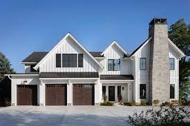 Home builders featured in the american builders network are construction professionals. Custom Home Builder Milwaukee Modern Farmhouse New Construction Lakeside Development