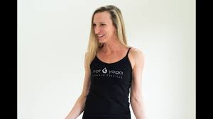 Yoga is for everyone, and we can't wait for you to join us. Hitt 2 With Diane Youtube