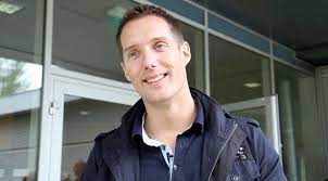 Pas que la jeune génération ! Thomas Pesquet Le Plus Jeune Astronaute Europeen Geo Ado