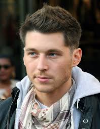 Alexander Noyes's Instagram, Twitter & Facebook