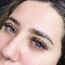 Invista em vc ✨ #ciliosdediva #reels #reelsinstagram #ciliosvolumerusso  #empreendedorismo #fy #reelsviral #viralvideos