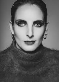 Editorial — Blog — KRIS KESIAK