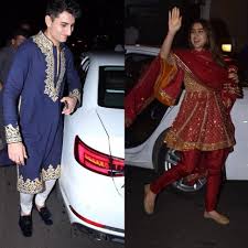Sara Ali Khan Enjoys A Blissful Diwali With Her Mother Amrita Singh Brother Ibrahim Ali Hungryboo Sara Ali Khan Amrita Singh Pakistani Dresses