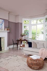 Jouer Avec Les Couleurs Pour Marquer Une Belle Hauteur Sous Plafond Couleur De Salle De Sejour Decoration Interieur Maison Couleurs De Peinture Pour Salon