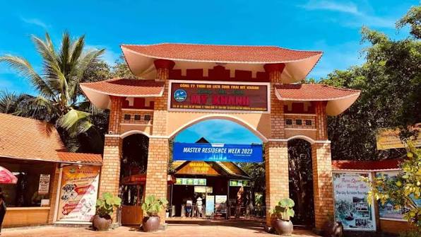Làng Du Lịch Mỹ Khánh