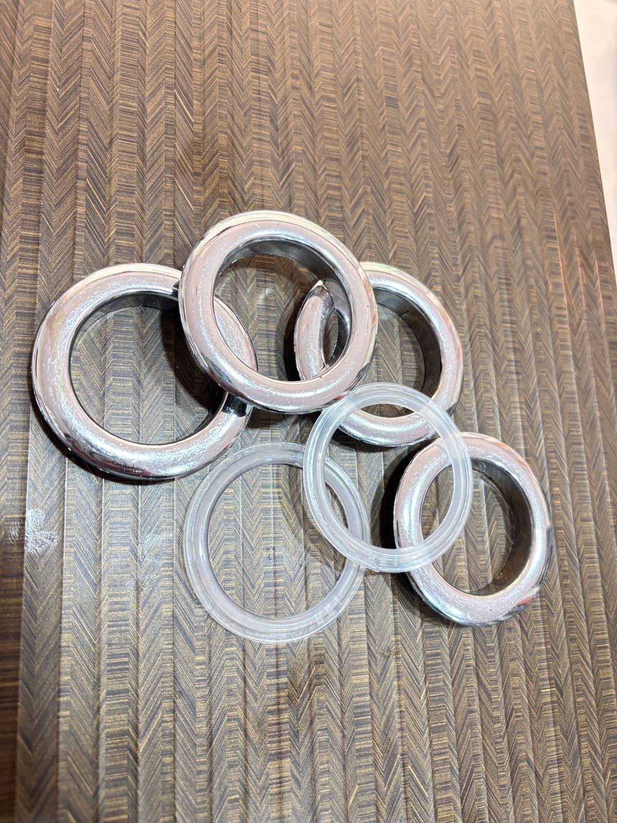 Curtain rings