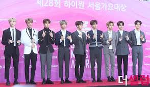 2019 seoul music awards seating area (our seat is offer floor seat area.ramdom) schedule (january 15, 2019) departure : Skz Indonesia On Twitter Update 28th Seoul Music Awards 2019 1 15 Stray Kids Red Carpet Photos Straykids ìŠ¤íŠ¸ë ˆì´í‚¤ì¦ˆ Stray Kids Cr Https T Co Udi8zfrahi Https T Co Fuezl2uqml Https T Co Aaychkly5w Https T Co Rqnofunuvx