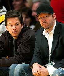 Brothers mark wahlberg and donnie wahlberg paid tribute to their late mother, alma, who died at the age of 78 — details. Mark Donnie Wahlberg Opening Wahlburgers Restaurant Us Weekly Donnie Wahlberg Celebrity Siblings Wahlberg Brothers