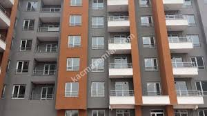 Mimarlık ve inşaat mühendisliği çalışmaları sayesinde, 2+1 daire plan örnekleri oluşturulurken öncelikle dairenin bulunduğu konuma ve arsanın ölçülerine göre en iyi kullanımın. Arakat Nedir Ve Ara Kat Dubleks Daire Ne Demek