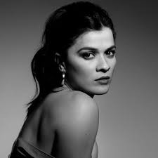 Edwina Rai (@edwinarai) • Instagram photos and videos