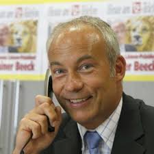 Herr Beeck, räumen Sie jetzt richtig auf?"