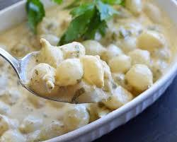 How do you cook pearl onions? How To Make Easy Pearl Onions In Cream Sauce Living Vegan