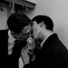 Ani is a milf who is insanely good at eating her girlfriend's cunt. 170 Homme Ideas