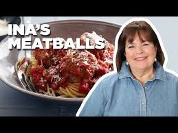 Ina Garten Makes Her Top Rated Meatballs And Spaghetti Food Network Youtube In 2020 Food Network Recipes Beef Recipes Food
