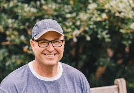 'Dad, how do I?' YouTube channel provides life advice from Kent dad