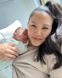 Life lately 🥰 Jade is just over 2 weeks old and we are