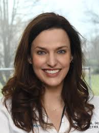 Jessica Handel's Instagram, Twitter & Facebook