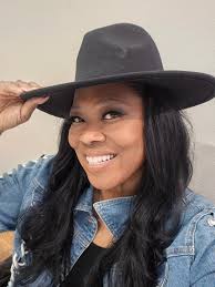 Wishing a very happy 27th birthday 🎂 to my son Kaleb Adams I'm so proud of  you. God has ordered your steps. 💕