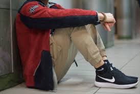 ✨algo mas que amistad✨ ♡‿♡. 25 Stylish Outfit Ideas To Wear Nike Shoes In 2022 Hoodmwr