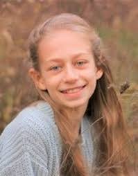 Janell Mast's Instagram, Twitter & Facebook