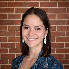 Candace Hetzner's Instagram, Twitter & Facebook