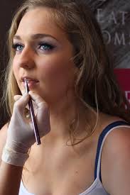 We couldn't help but notice Lauren's mum looking