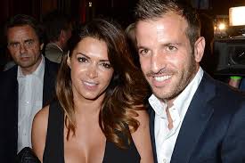 Raf und ich haben beschlossen, dass es besser ist, wenn wir im moment kein paar mehr sind, so boulahrouz. Hamburgs Klatschparchen Nr 1 Sabia Boulahrouz Rafael Van Der Vaart