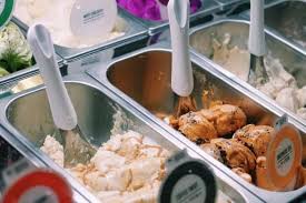 Es krim khas dari italia ini dapat kamu nikmati dengan harga sekitar 15 ribuan, yang tentunya gak nguras kantong mahasiswa ya. 5 Kedai Gelato Yang Populer Di Kota Malang Sudah Coba