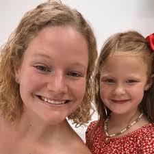 Koe Wetzel and Bailey Fisher announce that they are expecting their first  child. photos via @hannahandersonphotography