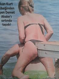 Demet Akalın Super | MOTHERLESS.COM ™