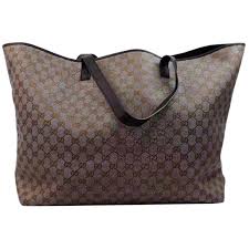Gucci Plus Vintage Gg Monogram Canvas Large Tote Shoulder Bag Silver Like New At 1stdibs Discover the collection of women's shoulder bags at gucci® au. gucci plus vintage gg monogram canvas large tote shoulder bag silver like new