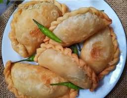 Sediakan 1 sdt penyedap rasa/masako atau garam; 3 Cara Membuat Pastel Renyah Rasa Lezat Diisi Telur Asin Atau Daging
