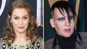 Marilyn manson was born brian hugh warner on january 5, 1969 in canton, ohio, to barbara jo (wyer) and hugh angus warner. Wkfyuxtozagjfm